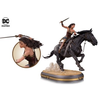 Wonder Woman Movie: Wonder Woman on Horseback Deluxe Statue 30 cm